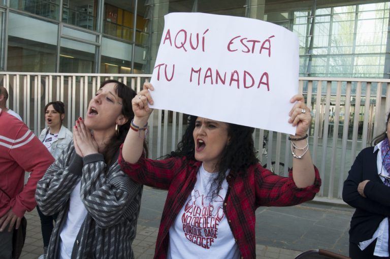 IU Puertollano muestra su «indignación» tras la puesta en libertad de los miembros de la «la manada»