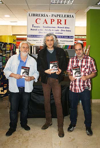 Javier Márquez en librería Capri