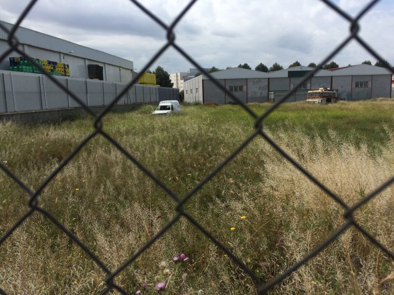 El PP denuncia la “lamentable” situación del Polígono Larache