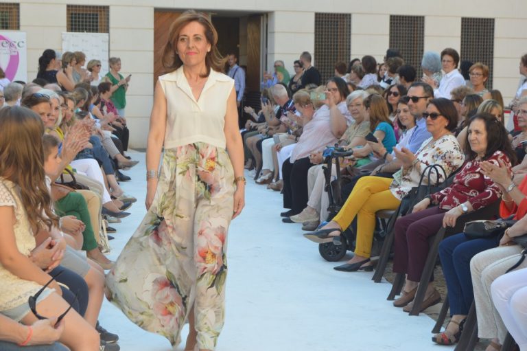 Pasarela de solidaridad