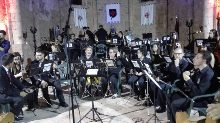 La última llama de la Noche de las velas iluminará la noche del 25 la Concha de Puertollano