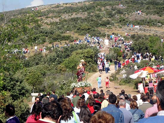 villarrubia romeria cruz mayo 1