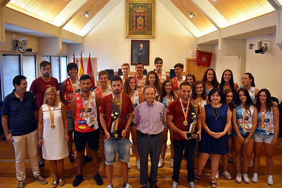 RECEPCION-CAMPEONES-ESPAÑA-BALONMANO-PLAYA