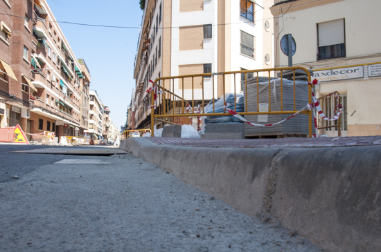 Calle Pedrera Baja, aún en obras