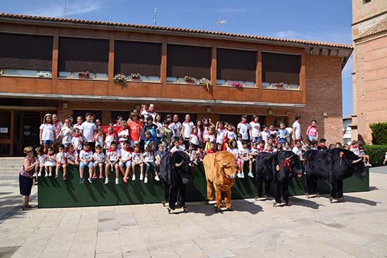 balance fiestas Torralba, encierro infantil