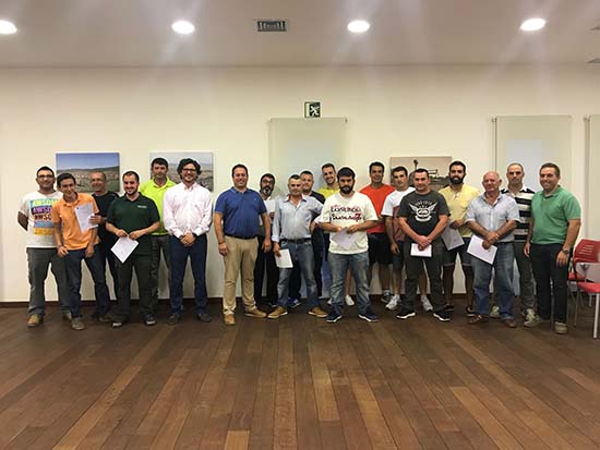 entrega diplomas cursos cenforade