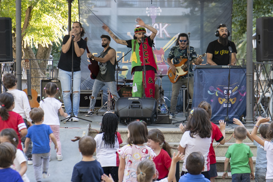 El rock se cuela en la escuela 2