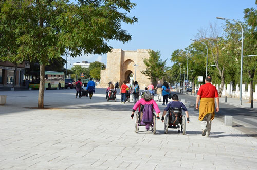 Una ruta senderista adaptada para fomentar el ocio inclusivo