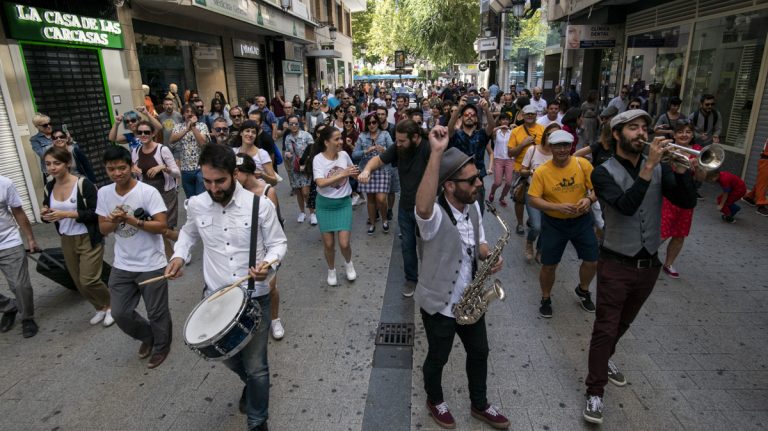 Callejeando por la capital a ritmo de swing