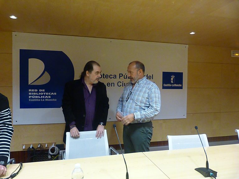 “Todo el mundo hace turismo y todos somos turistas en algún momento de nuestra vida”