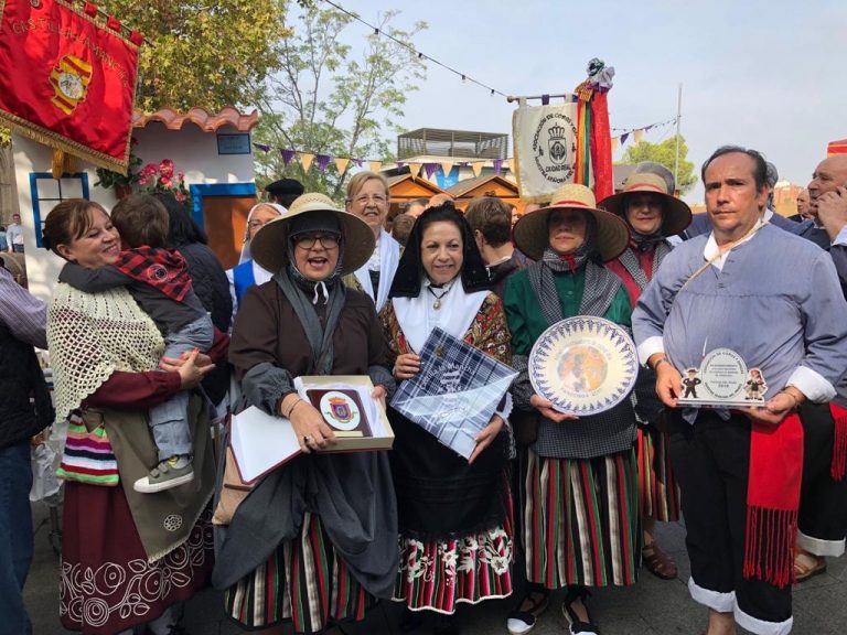 Ciudad Real, en la ofrenda de flores y frutos a la Virgen del Pilar de Zaragoza