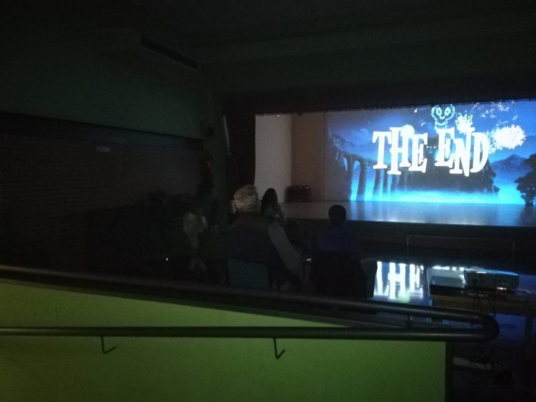 Cine y aperitivo para celebrar los Santos en La Poblachuela