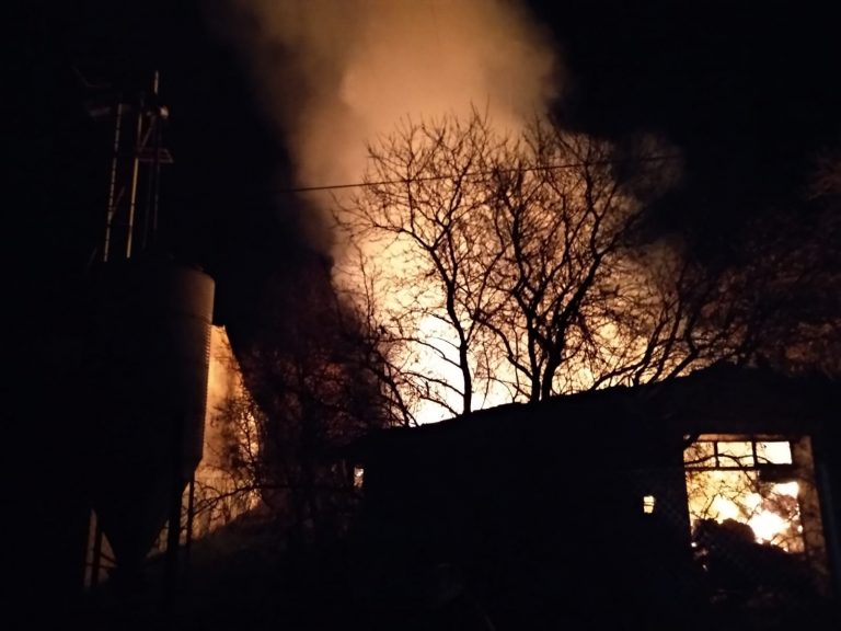 Incendio en un almacén industrial de Almagro