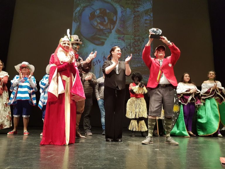 Chirigota del orgullo puertollanero