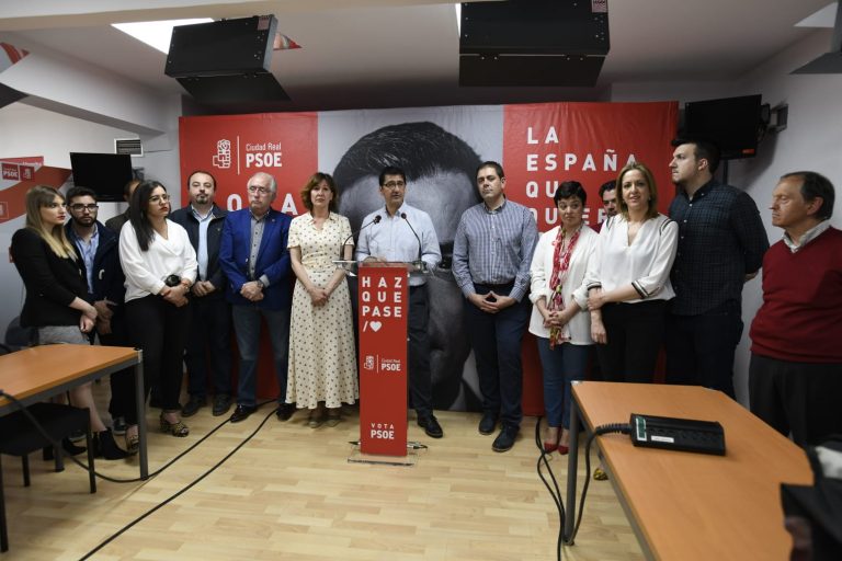 PSOE gana las elecciones en C-LM 26 años después alzándose con nueve escaños, dos más que en 2016