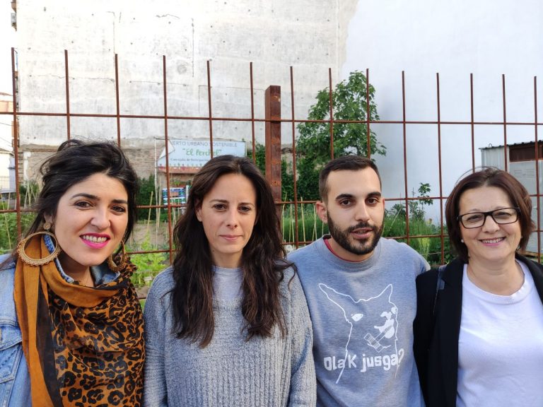 Unidas Podemos visita el huerto urbano de Santiago y presenta sus propuestas de Medio Ambiente