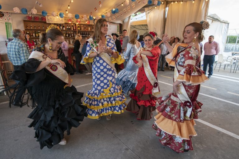 Ciudad Real: Rebujito, cante y ventolera para dar la bienvenida a la Fiesta de Primavera