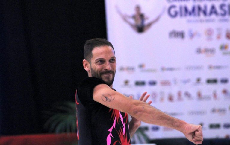 El puertollanero Agustín González consigue la medalla de oro en el Campeonato de España de Gimnasia Aeróbica