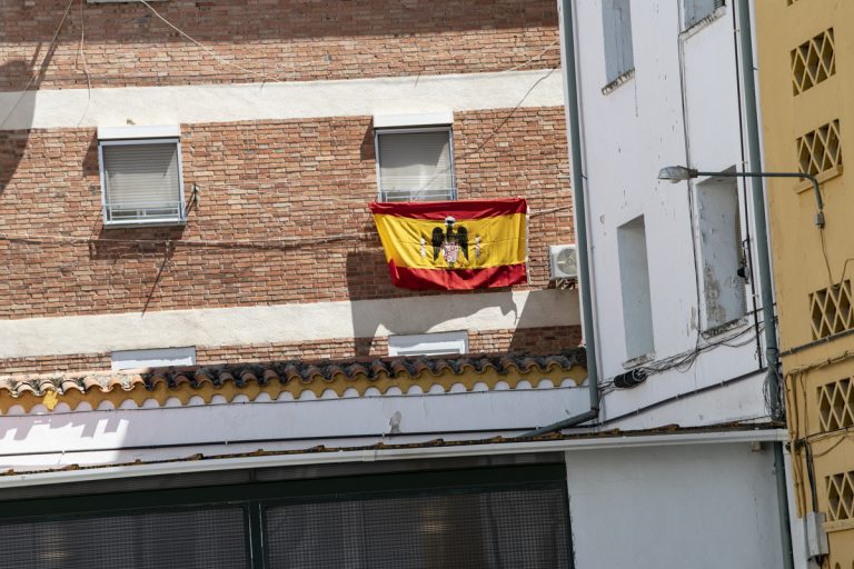 El mal gusto de un vecino en una importante conmemoración en Ciudad Real