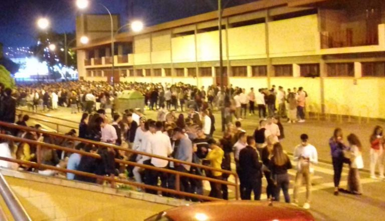 Puertollano: Multitudinario botellódromo en las murallas de la feria