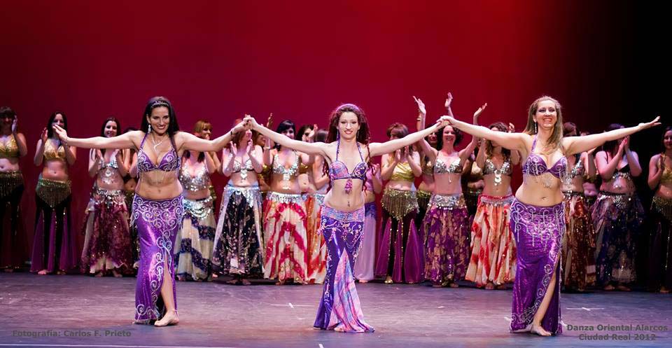 Danza Oriental Alarcos: Diez años soñando con Oriente