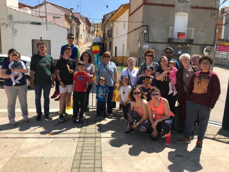 El CRA Sierra Morena de San Lorenzo de Calatrava celebró con los vecinos el Día de la Educación Física en la Calle
