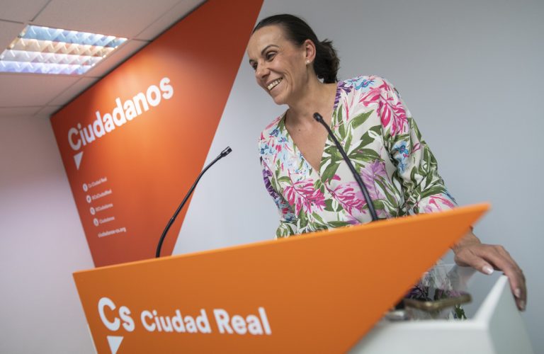Cs defiende desde la “responsabilidad” el acuerdo con el PSOE y señala que la disposición a pactar con Cañizares era “total”