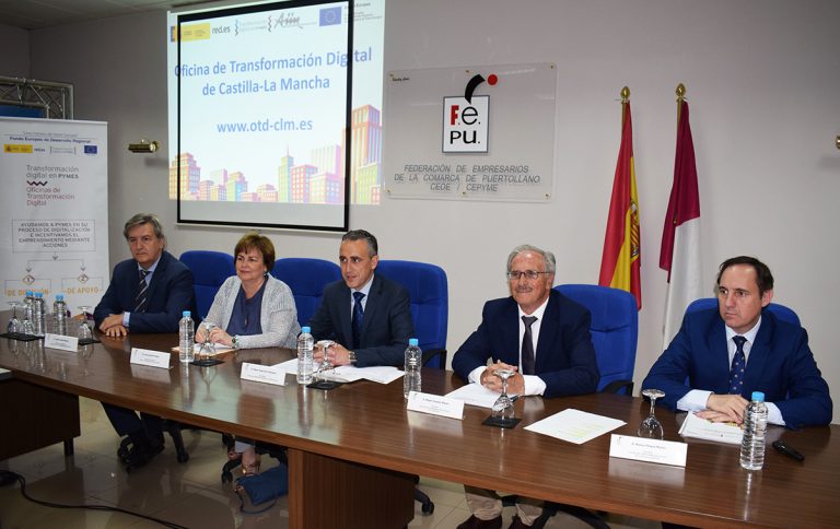 Puertollano: La Oficina de Transformación Digital se presenta como soporte para mejorar la competitividad empresarial
