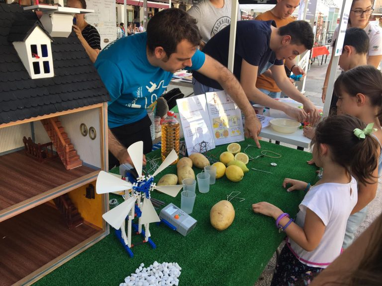 Ciudad Real: Ciencia para celebrar el fin de curso en la Plaza Mayor