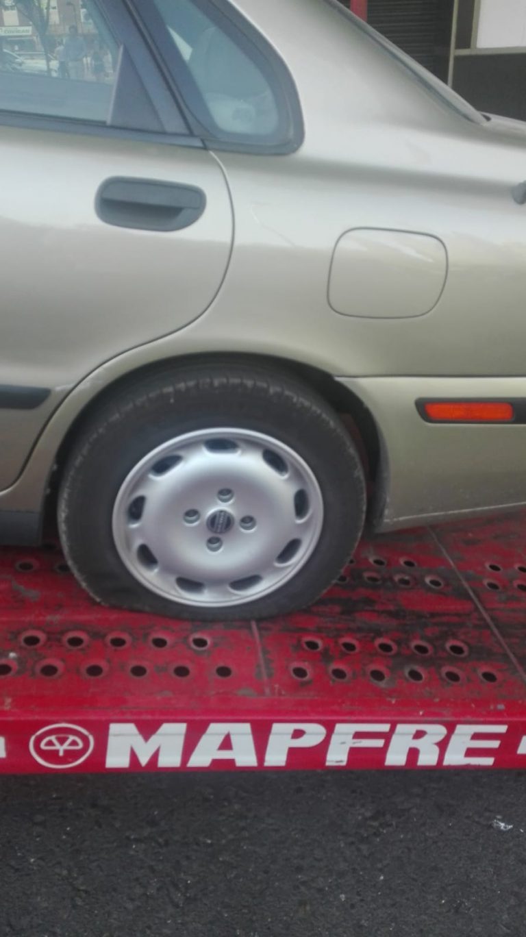 La Plataforma del Torreón reclama que se incremente la vigilancia policial tras «actos vandálicos» contra vehículos de los vecinos del barrio