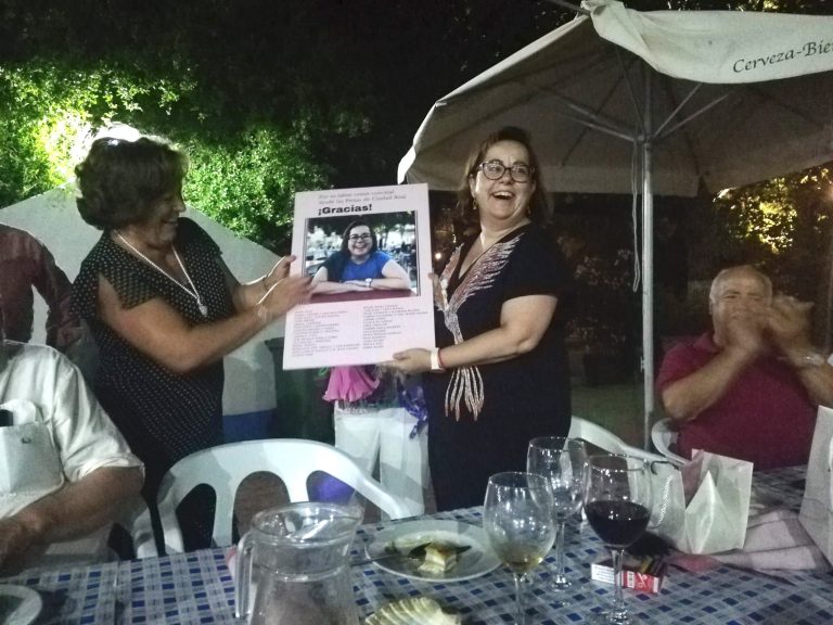 Peñas y asociaciones de Ciudad Real reconocen la labor de Manoli Nieto al frente de la Concejalía de Festejos