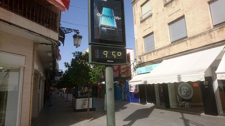 Ciudad Real rescinde el contrato del mantenimiento de los paneles informativos de temperatura y hora por incumplimiento de la empresa