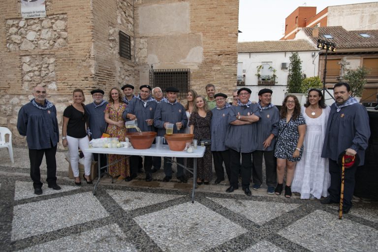 Ciudad Real: El barrio de Santiago, en fiestas