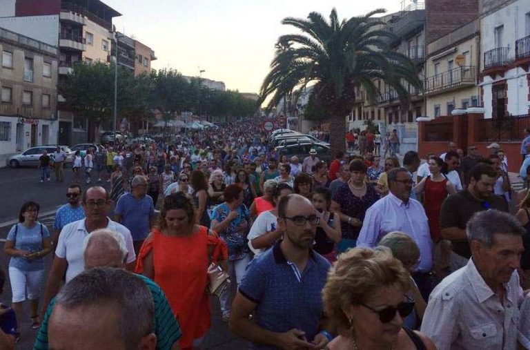 Una caravana de vehículos circulará este martes a velocidad mínima entre Almadén y Ciudad Real para reclamar mejoras sanitarias