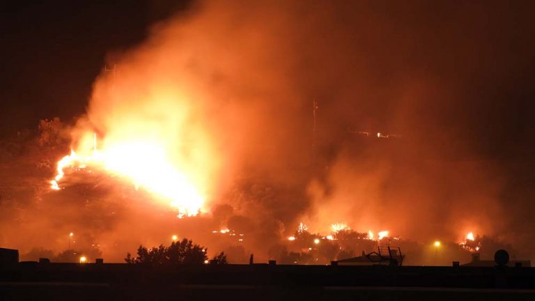 Otra madrugada de incendios en Puertollano