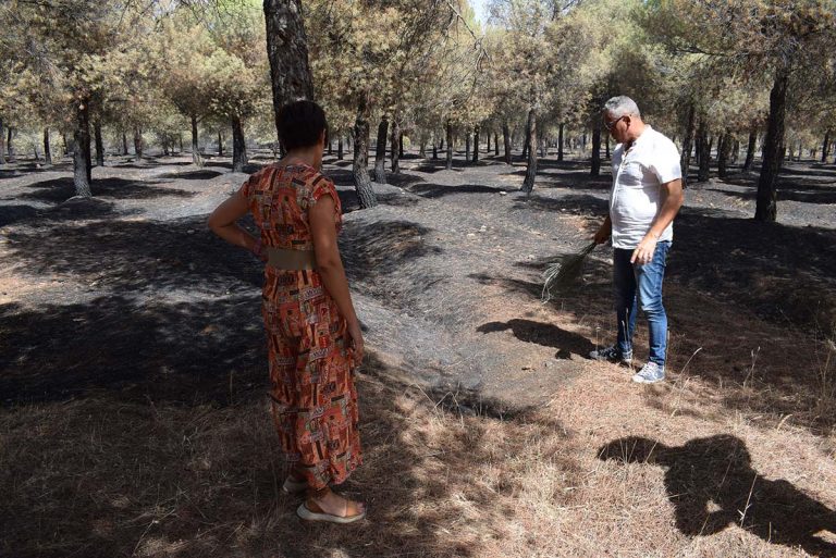Puertollano: Isabel Rodríguez visita la zona del incendio y agradece el trabajo del operativo