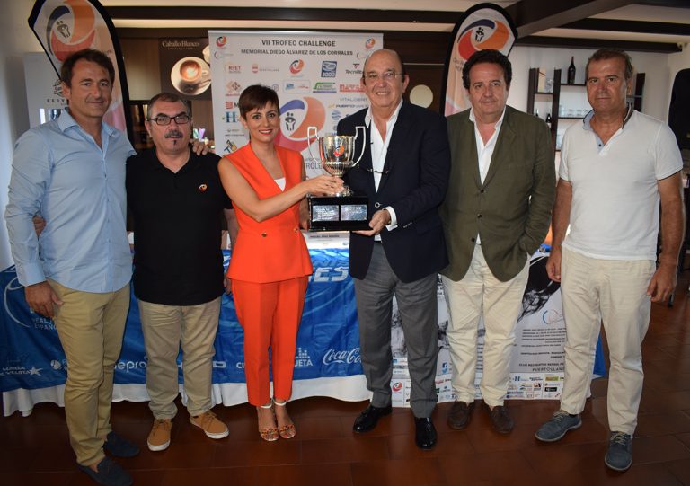 La alcaldesa eleva al Trofeo Challenge de Tenis como una de las grandes referencias deportivas de Puertollano en España
