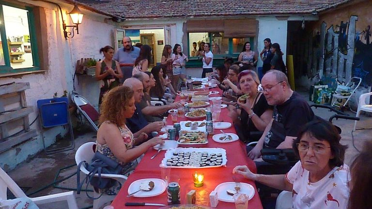 Ciudad Real: Una cena vegana para rescatar a los animales