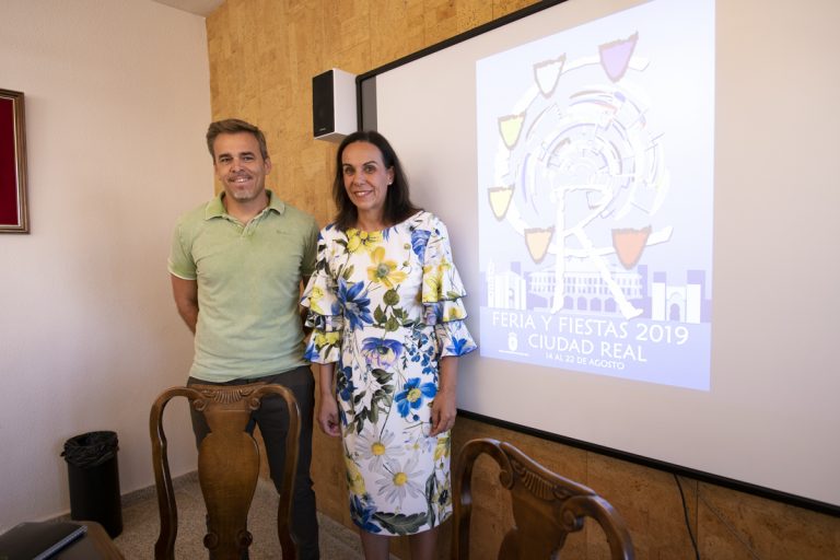 La expansión de la feria de día y desfiles de gigantes y cabezudos, novedades de la Feria de Agosto de Ciudad Real