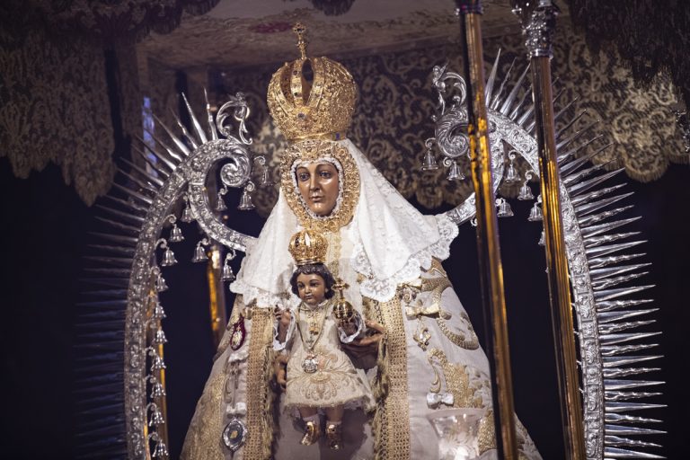 Policía Local recuerda que esta tarde se lanzarán cohetes con motivo de la bajada de la Virgen