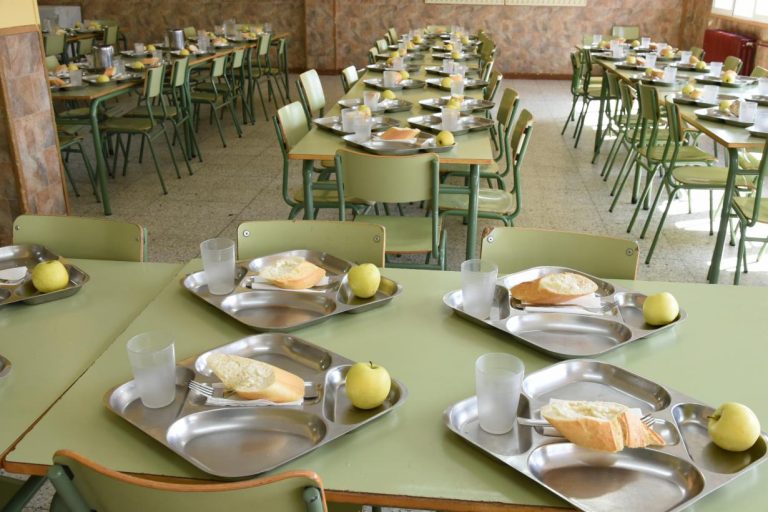 El estado de alarma impide que Castilla-La Mancha preste de modo excepcional el servicio de comedor escolar como pretendía