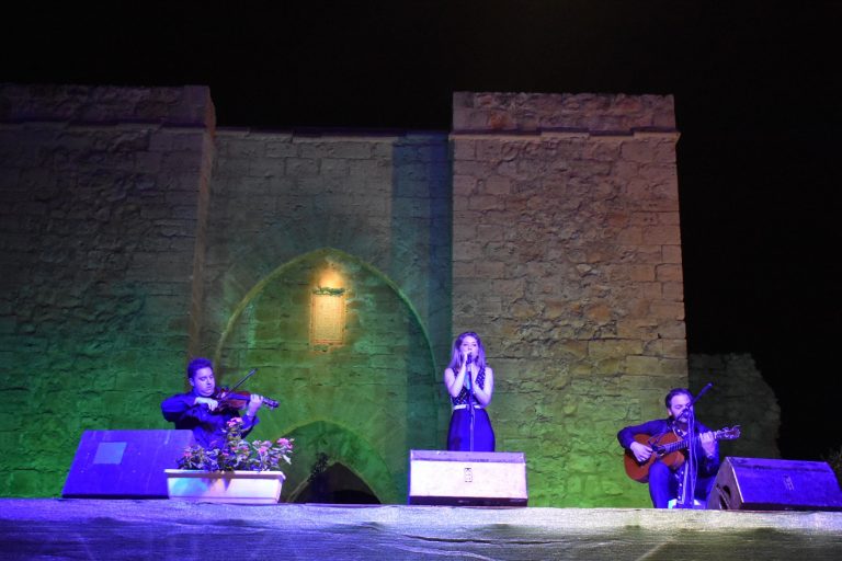 Noche de copla en la Puerta de Toledo