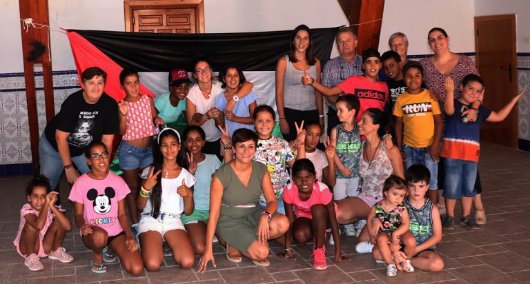 Isabel Rodríguez destaca la solidaridad de Puertollano con los niños saharauis