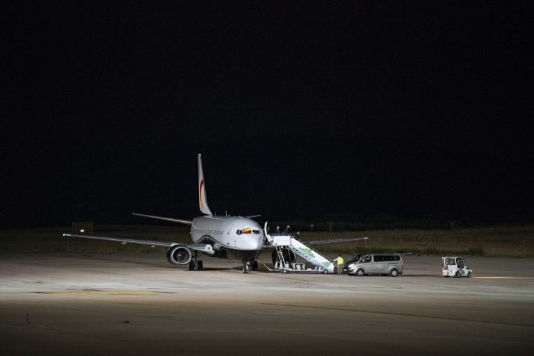 Más de 2.000 currículums para el aeropuerto aterrizan en el Ayuntamiento de Ballesteros