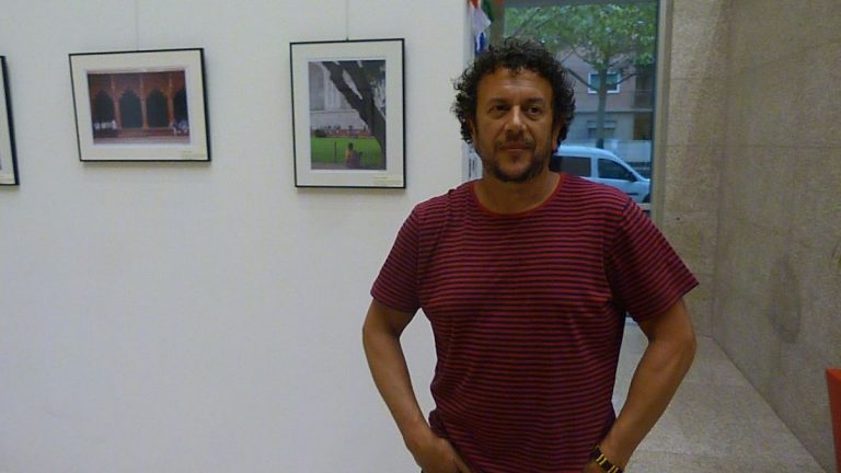 “Namasté”, un saludo fotográfico de Millán Gómez