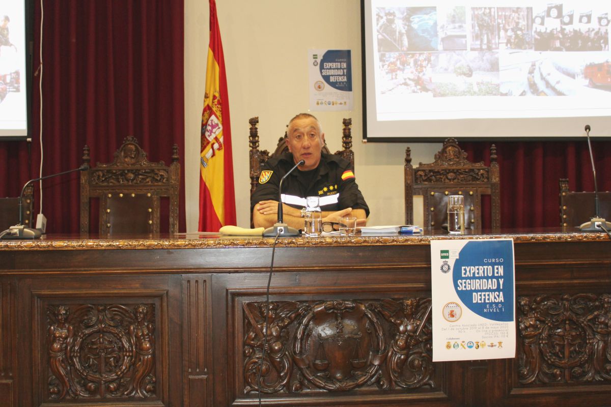 Las Capacidades Operativas De La UME En Un Curso De Experto En 