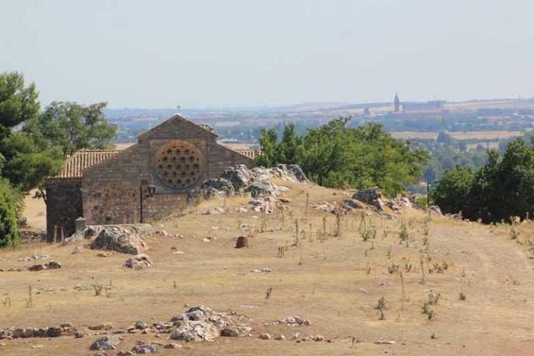 Ciudad Real: Sorprenden a un huido de la justicia haciendo acampada en Alarcos