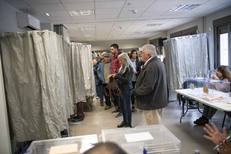 Baja en cinco puntos la participación en Ciudad Real y Puertollano a las 14.00 horas