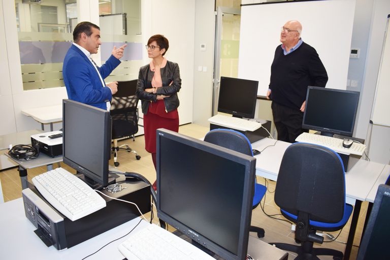 La empresa tecnológica Emma-PC inicia su andadura en Puertollano