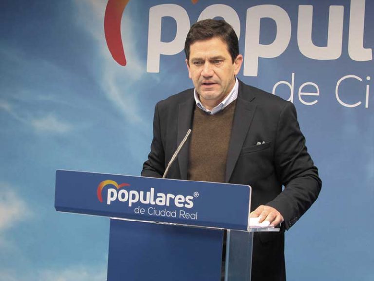 El alcalde de Bolaños denuncia que el Hospital de Ciudad Real «no atiende» a sus vecinos